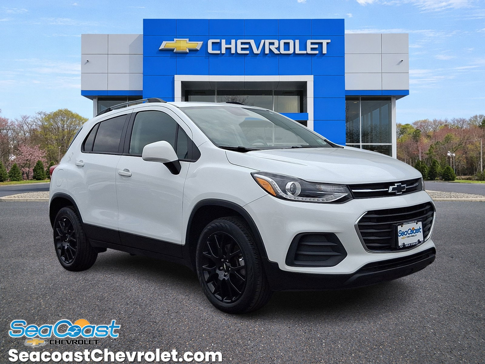 Used 2022 Chevrolet Trax LT w/ Driver Confidence Package image 1