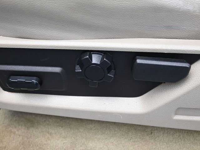 Used 2008 Ford F450 4x4 Crew Cab Super Duty image 12