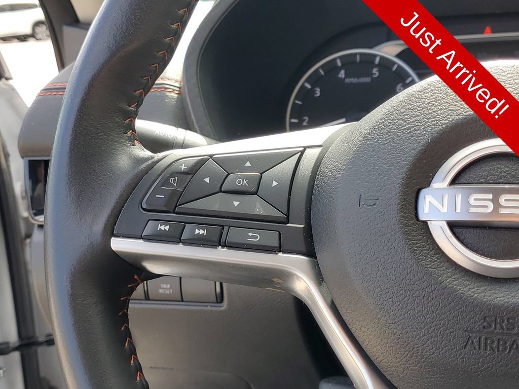 Used 2024 Nissan Sentra SR FWD image 22