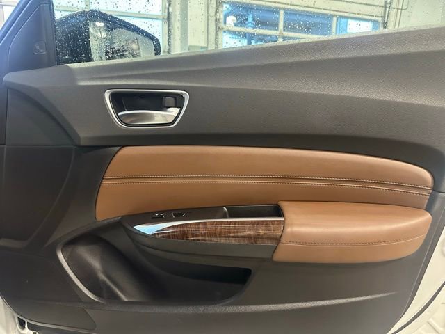 Used 2020 Acura TLX V6 w/ Technology Package image 21