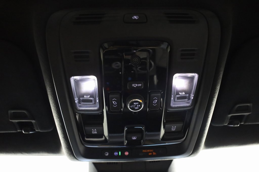 Used 2025 Cadillac Escalade V image 41