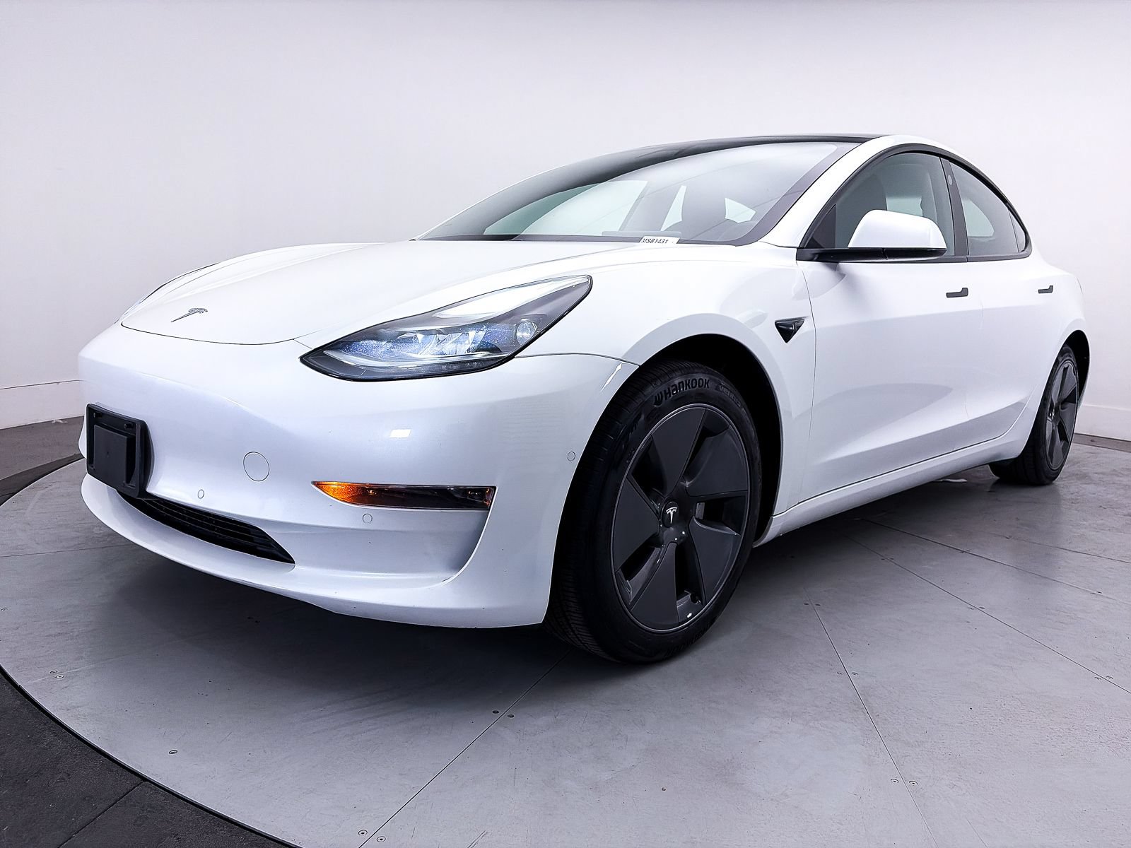Used 2021 Tesla Model 3 Standard Range Plus RWD image 12