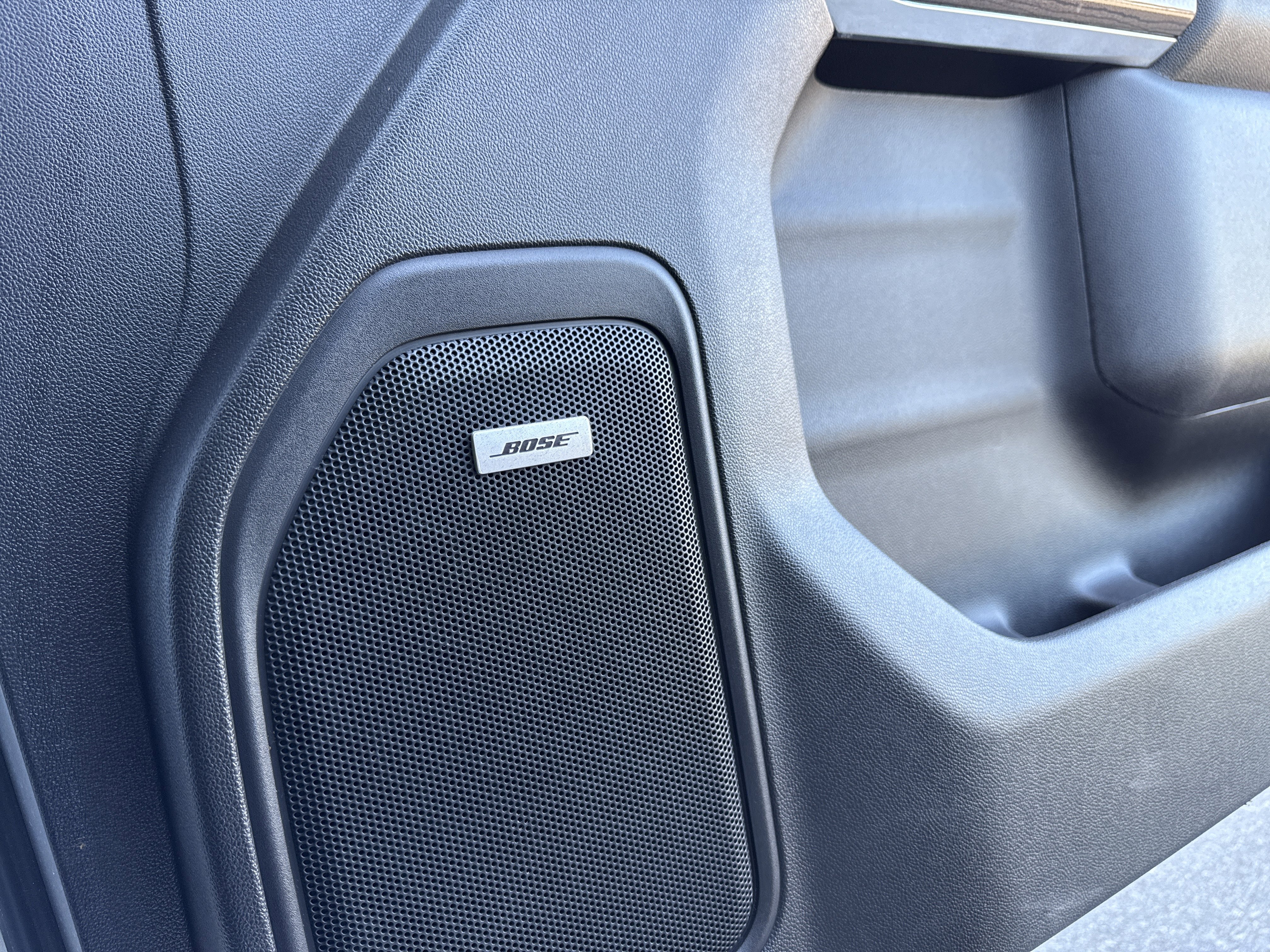 Used 2021 Chevrolet Silverado 1500 LT Trail Boss w/ Convenience Package II image 42