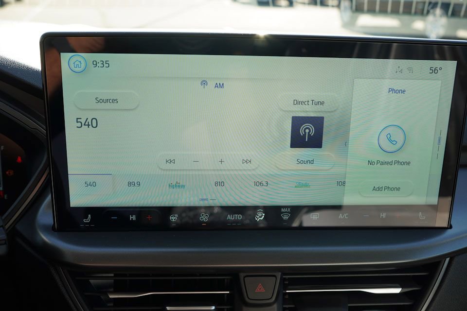 New 2025 Ford Escape SE image 13