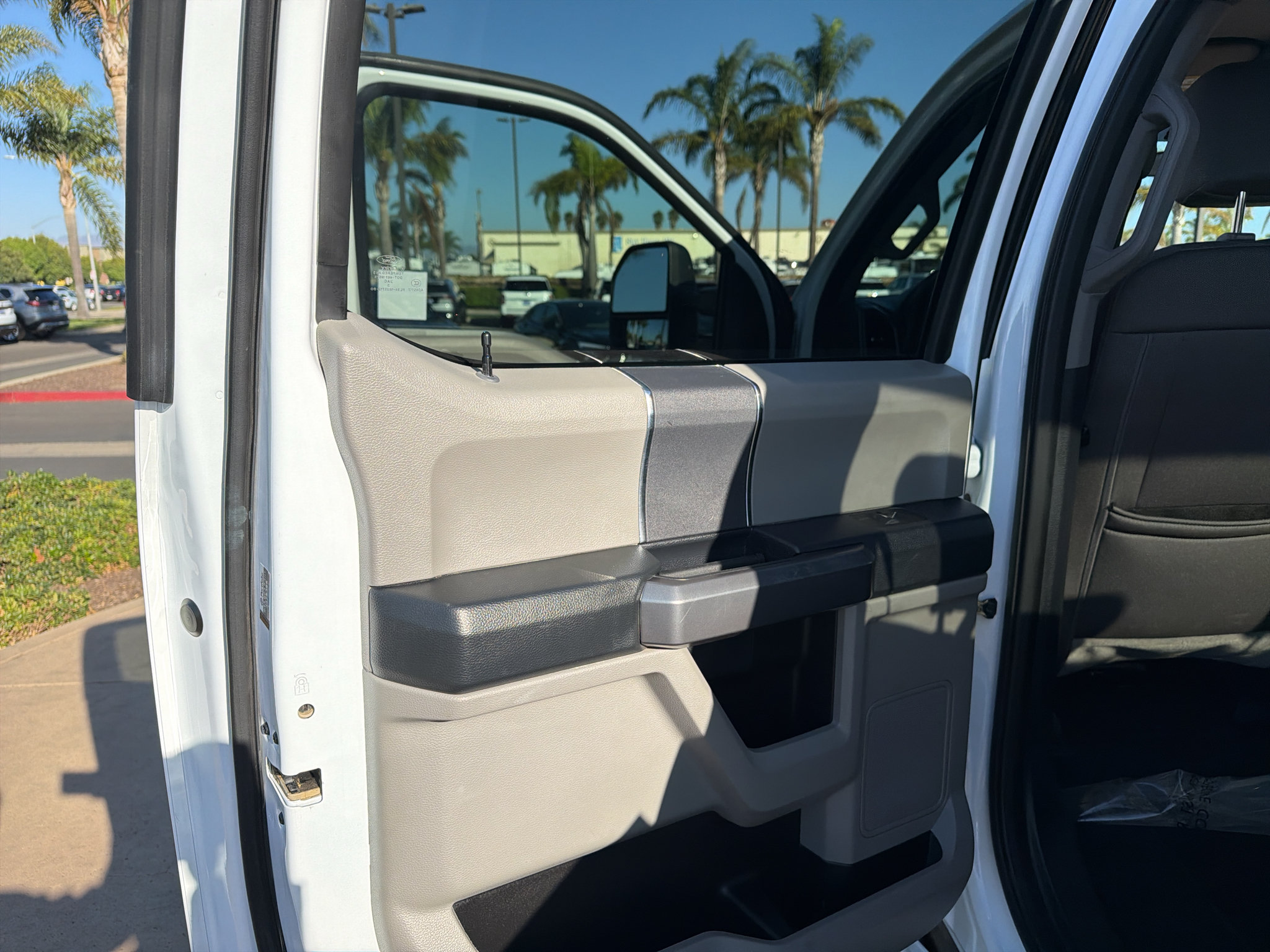 Used 2022 Ford F250 XLT AWD/4WD image 15