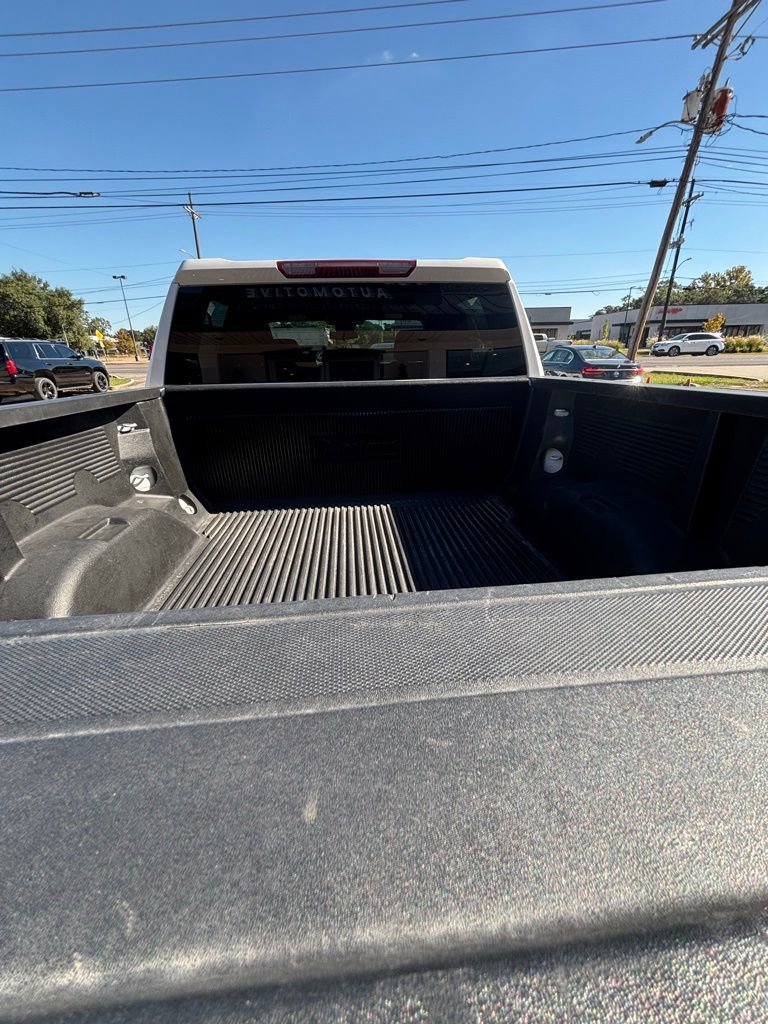 Used 2024 GMC Sierra 1500 SLE image 7