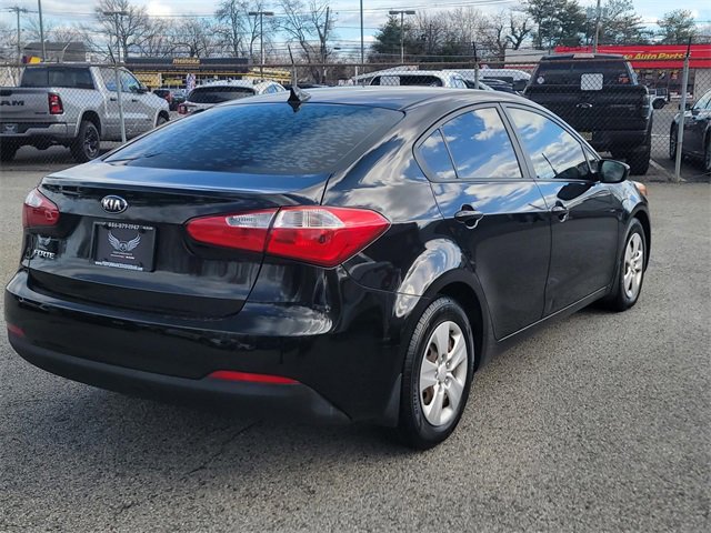 Used 2016 Kia Forte LX image 7