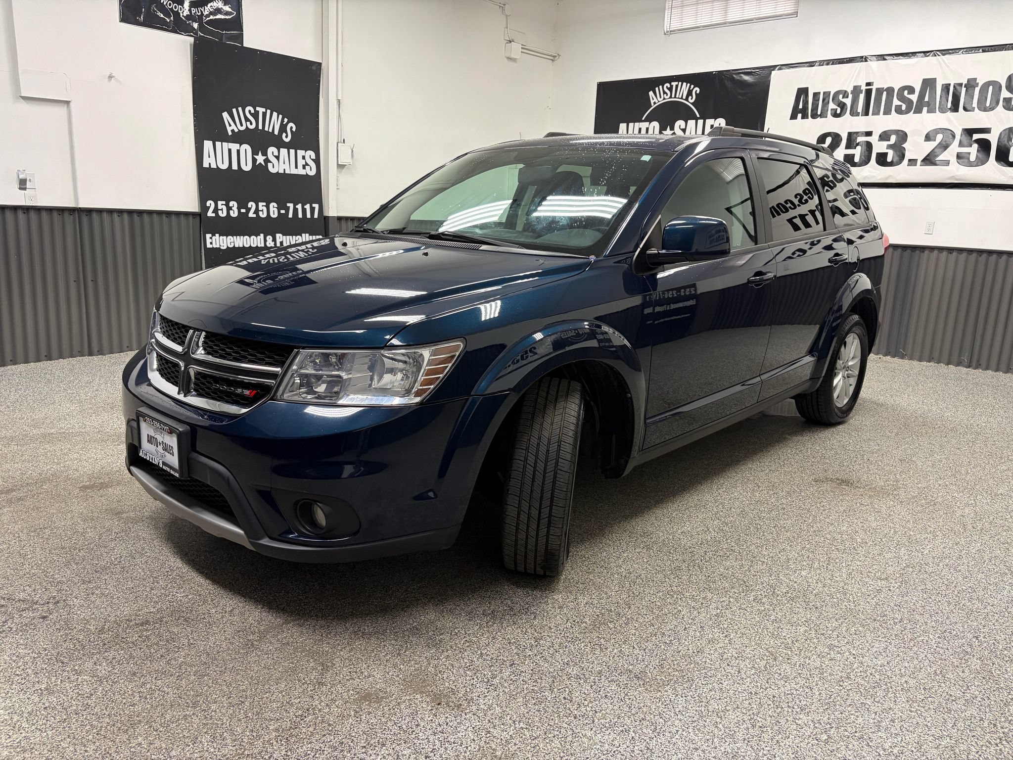 Used 2014 Dodge Journey SXT w/ Flexible Seating Group FWD image 6