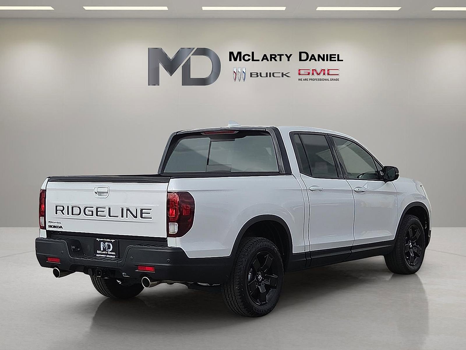Used 2025 Honda Ridgeline Black Edition image 5