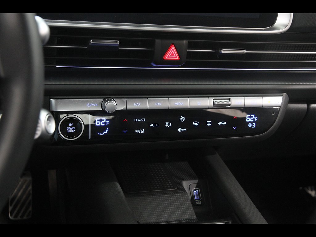 Certified 2023 Hyundai Ioniq 6 Limited AWD/4WD image 15