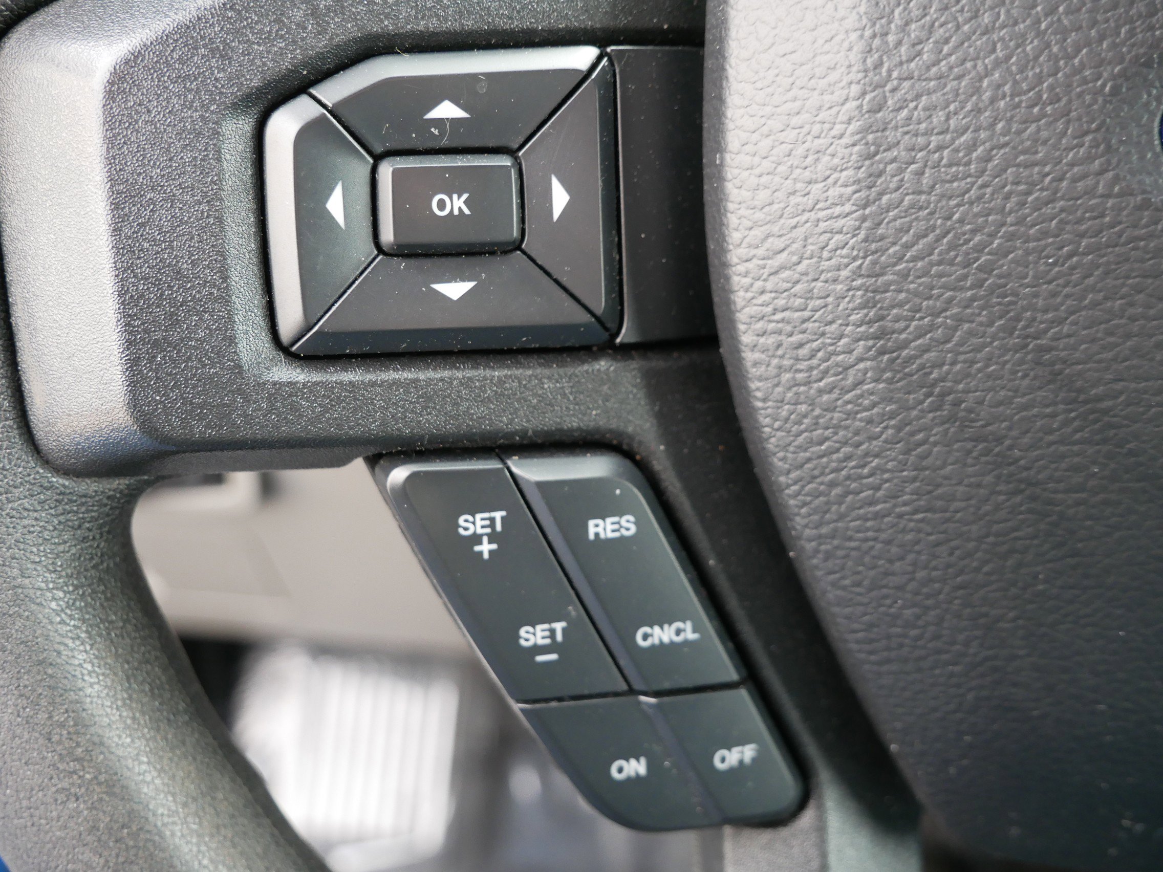 Used 2019 Ford F150 XL w/ Equipment Group 101A Mid AWD/4WD image 17