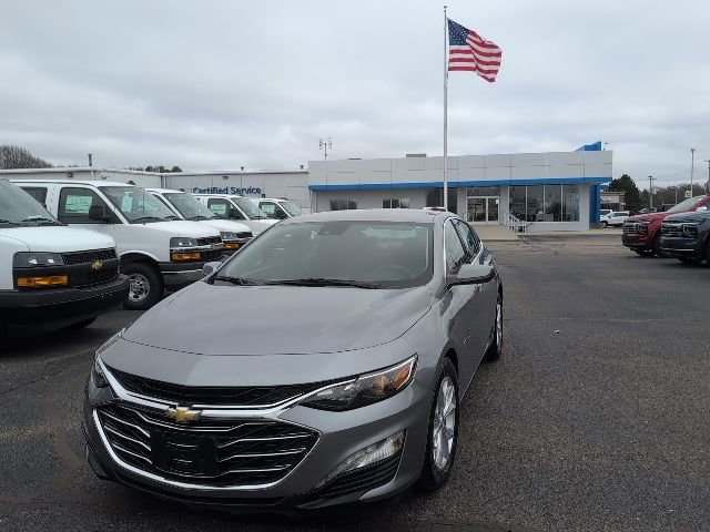 Used 2023 Chevrolet Malibu LT FWD image 1