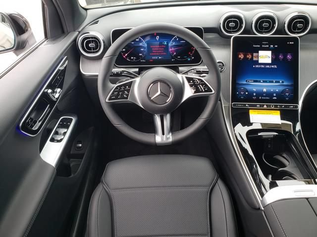 New 2025 Mercedes-Benz GLC 300 4MATIC image 19