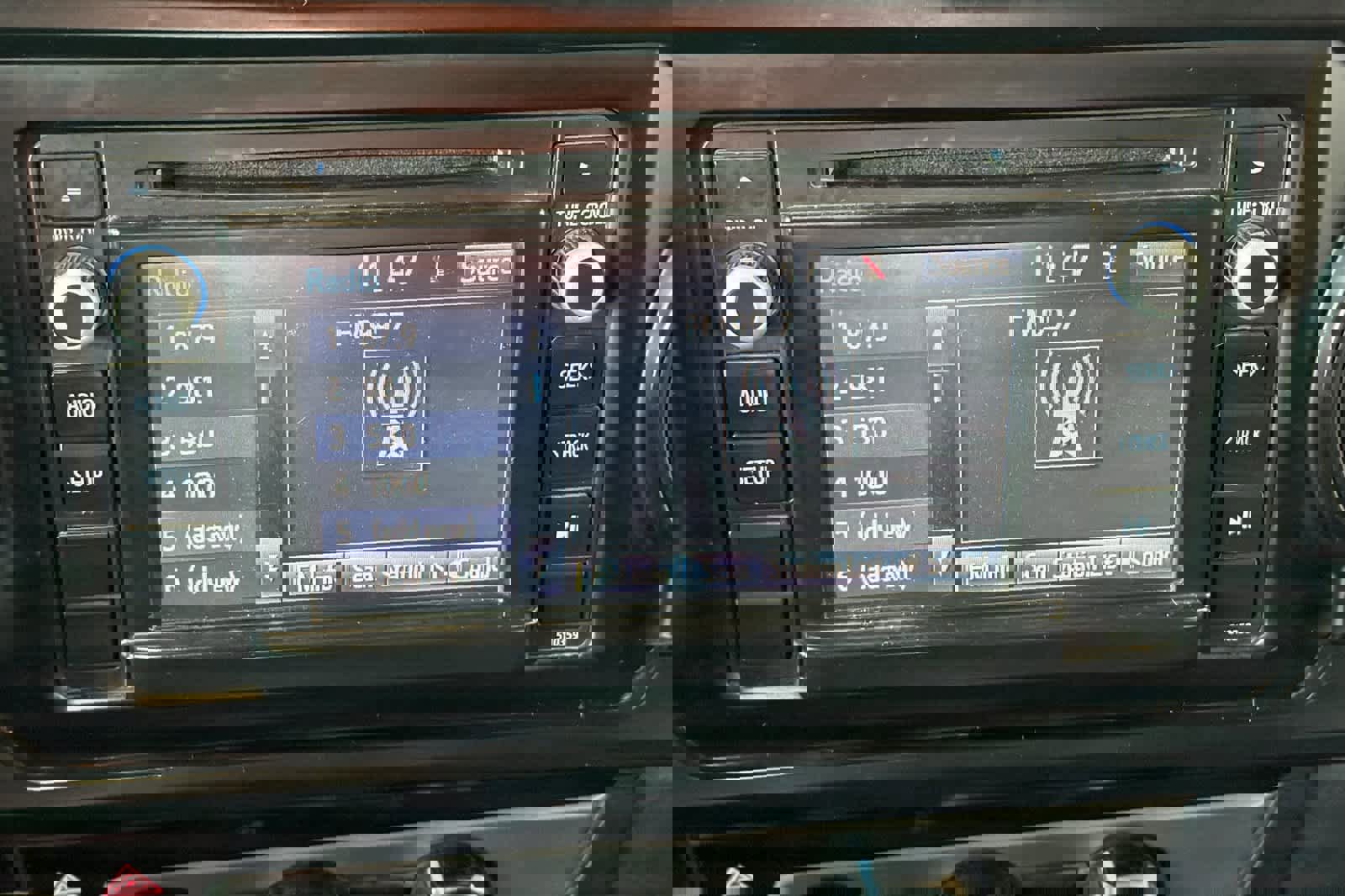 Used 2019 Toyota Tacoma SR w/ SR Convenience Package image 19