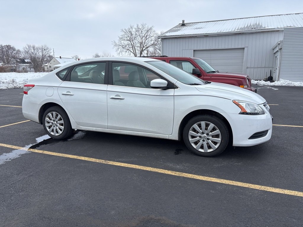 Used 2015 Nissan Sentra SV image 1
