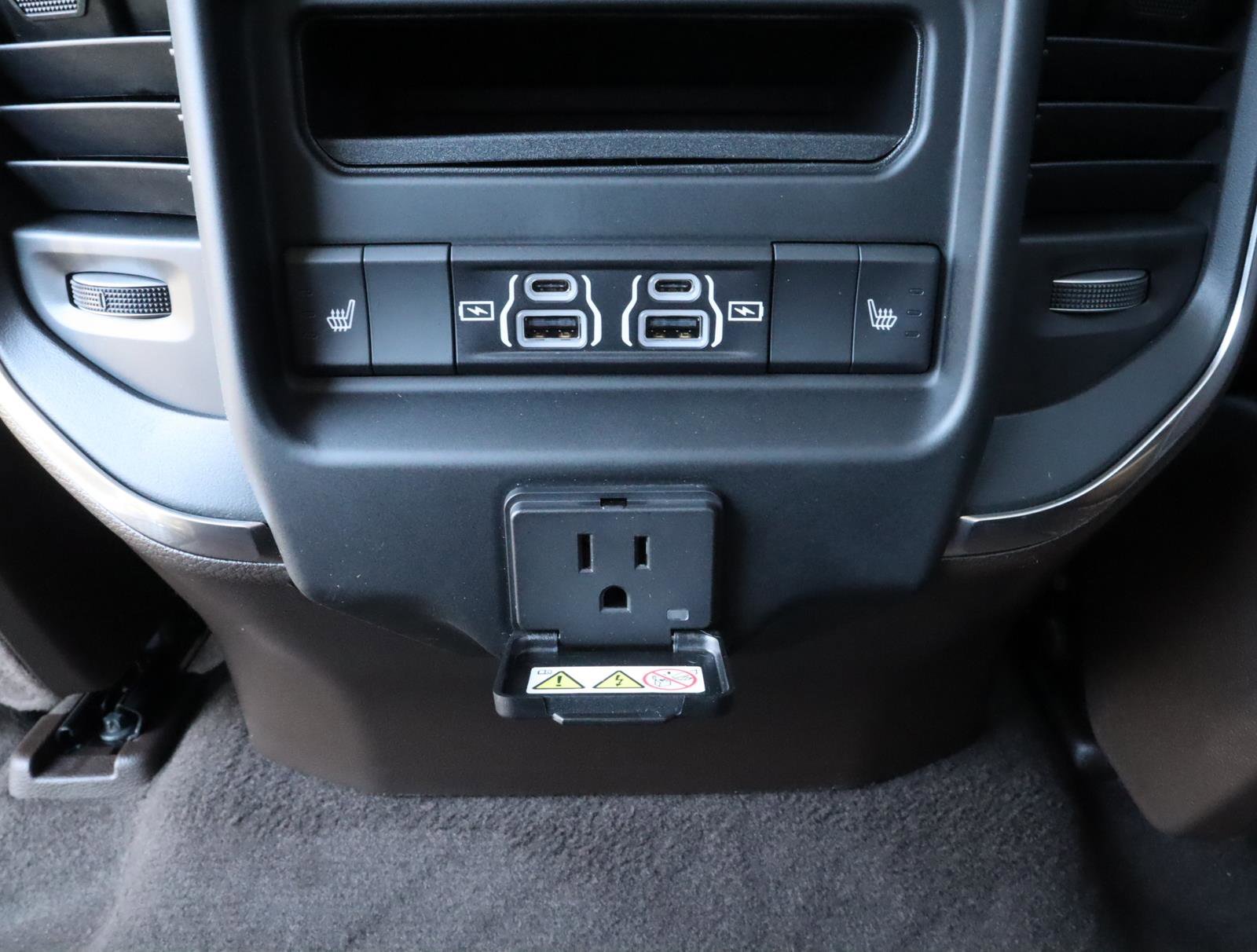 New 2025 RAM 1500 Laramie image 21