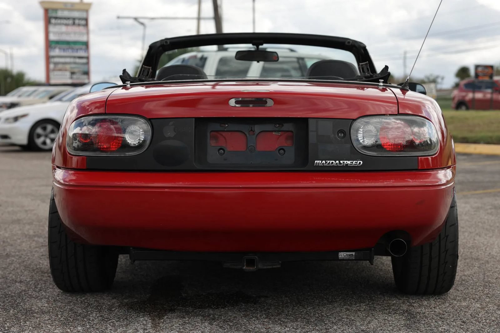 Used 1990 MAZDA MX-5 Miata RWD image 4