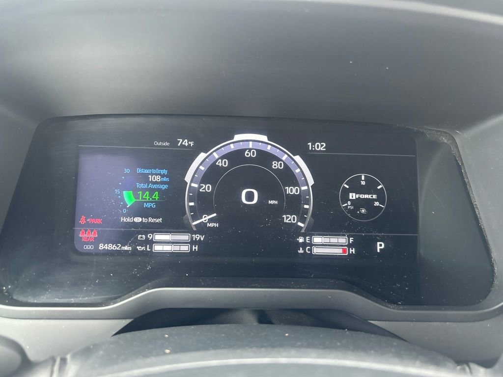 Used 2024 Toyota Tundra Limited AWD/4WD image 23