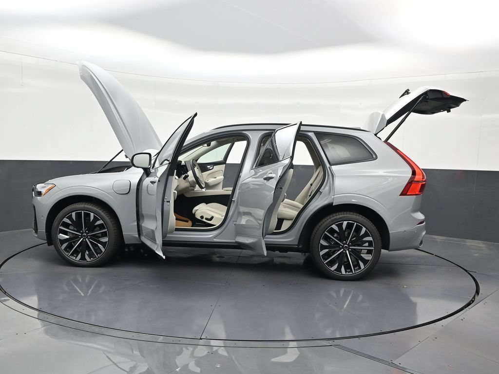 New 2026 Volvo XC60 T8 Ultra w/ Protection Package Premier AWD/4WD image 31