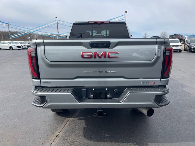 Used 2024 GMC Sierra 3500 AT4 w/ AT4 Premium Plus Package image 4