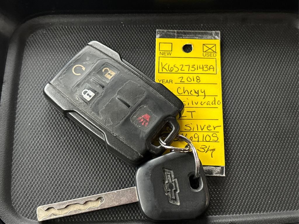 Used 2018 Chevrolet Silverado 1500 LT w/ All Star Edition image 33