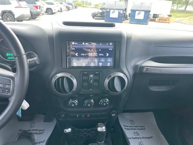 Used 2012 Jeep Wrangler Unlimited Sport AWD/4WD image 12