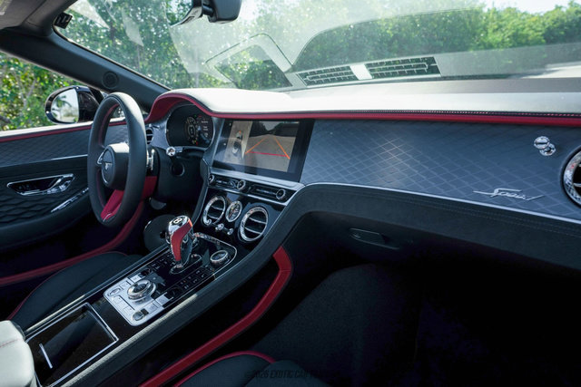 Used 2025 Bentley Continental GT Speed image 59