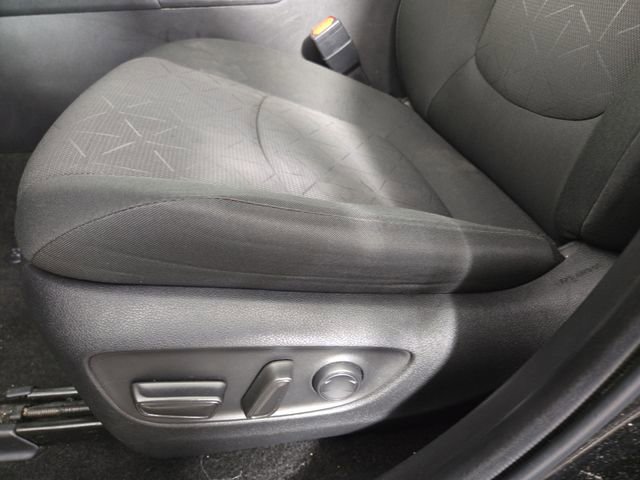 Used 2024 Toyota RAV4 XLE image 29