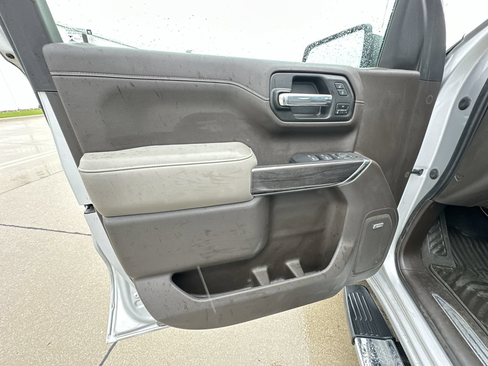 Used 2021 Chevrolet Silverado 1500 LTZ w/ LTZ Premium Package AWD/4WD image 22