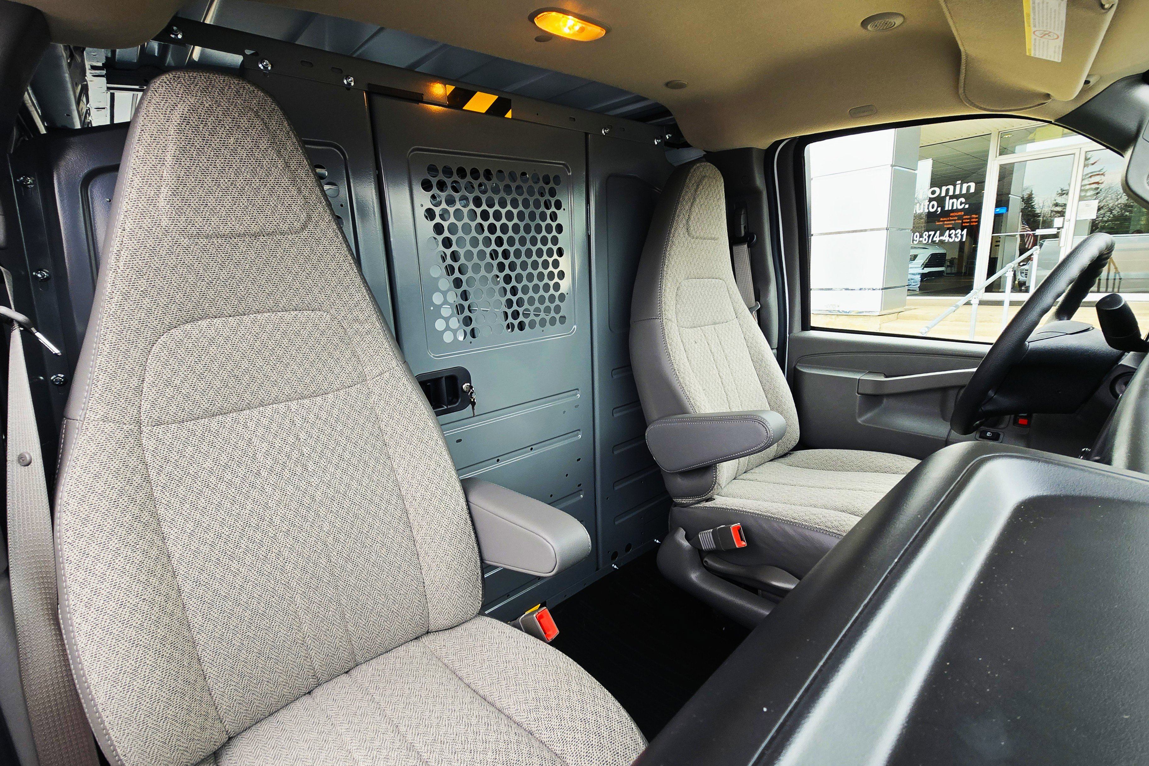 New 2025 GMC Savana 2500 w/ Chrome Appearance Package image 16