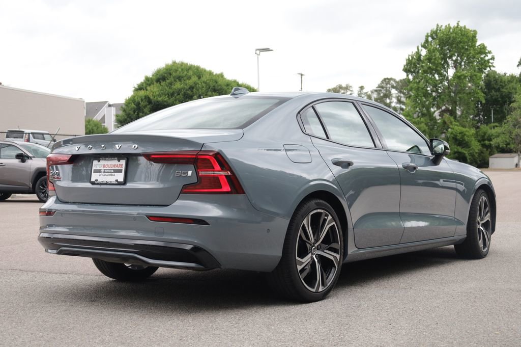Used 2023 Volvo S60 B5 Plus w/ Climate Package FWD image 6
