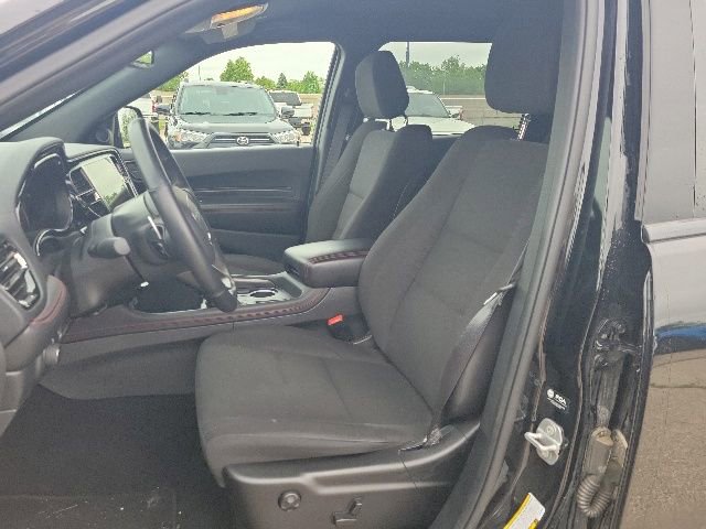Used 2025 Dodge Durango GT AWD/4WD image 16
