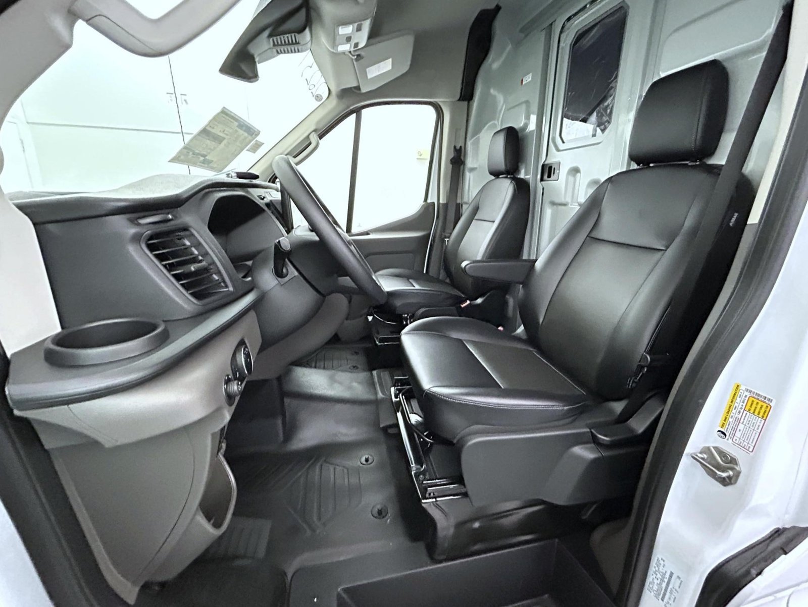 New 2026 Ford Transit 150 148 Medium Roof AWD image 10