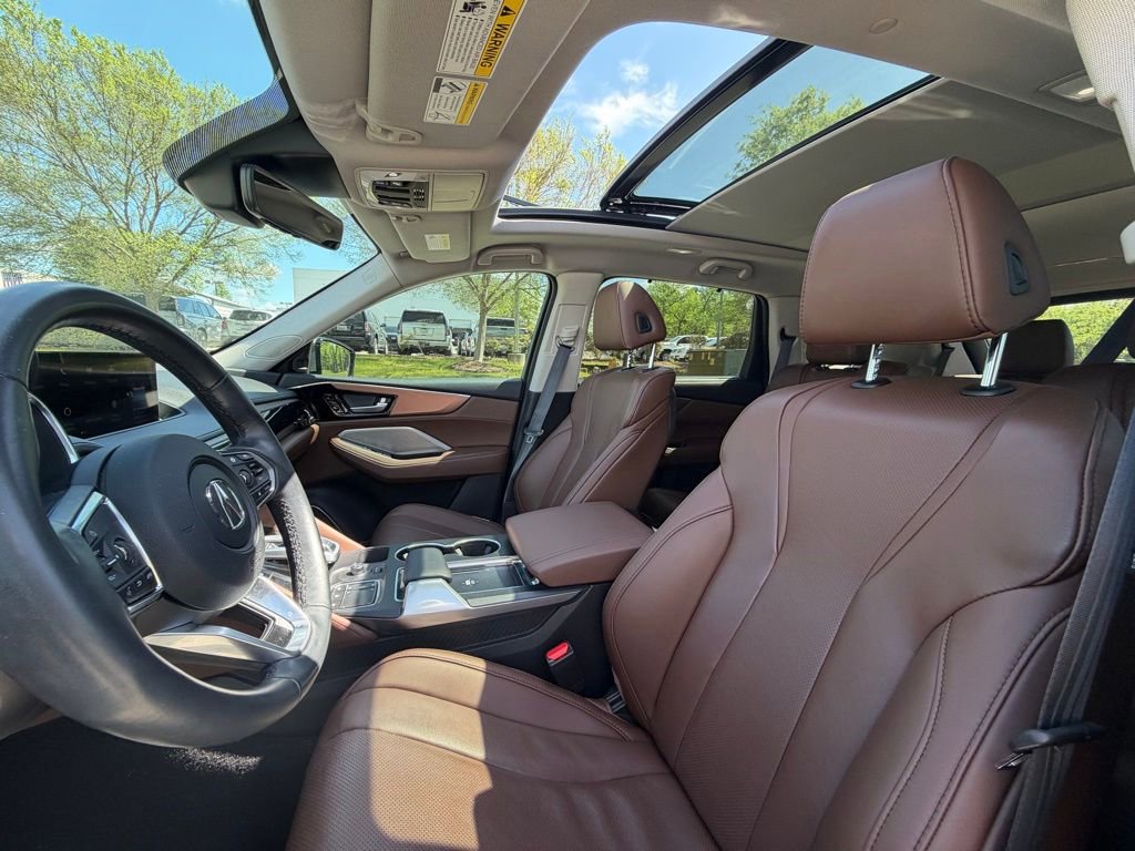 Used 2024 Acura MDX SH-AWD w/ Technology Package image 18
