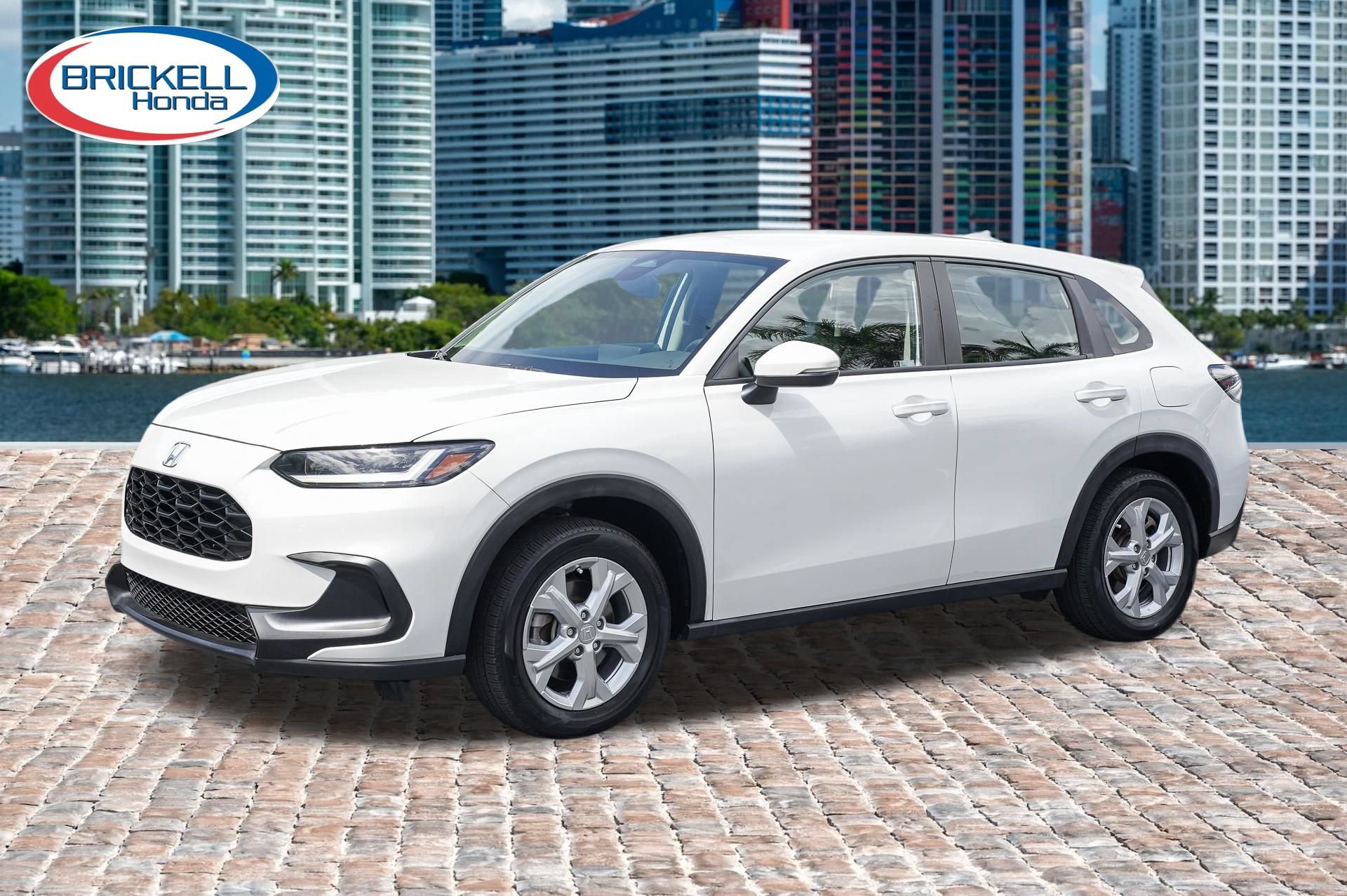 Certified 2023 Honda HR-V LX image 3