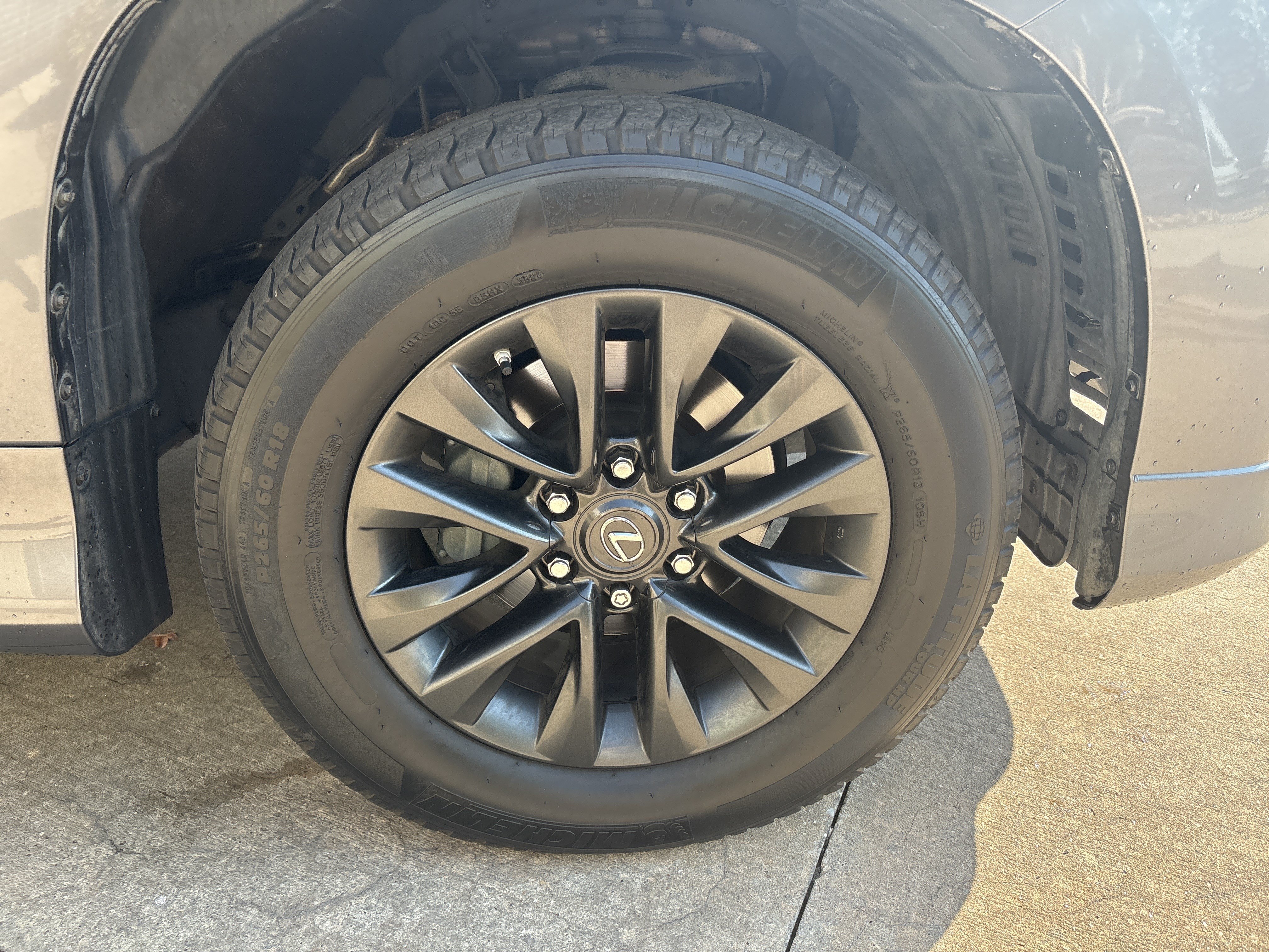 Used 2020 Lexus GX 460 Premium w/ Premium Package AWD/4WD image 13