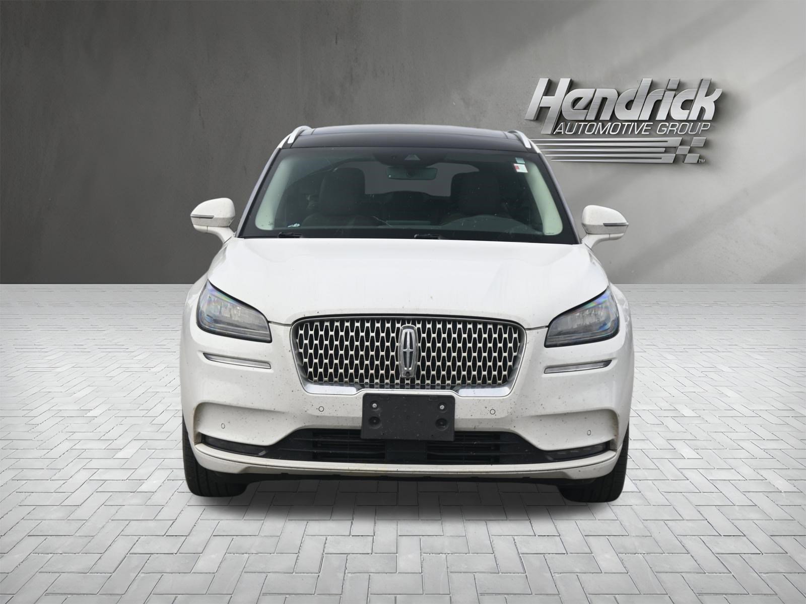 Used 2021 Lincoln Corsair Reserve AWD/4WD image 3