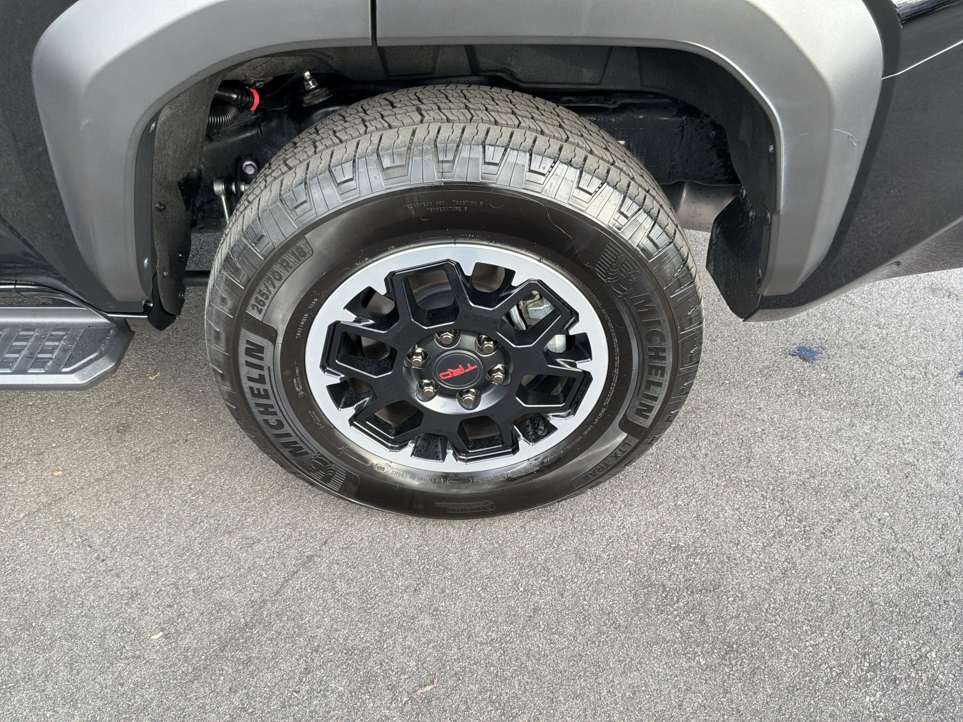 Used 2025 Toyota 4Runner TRD Off-Road Premium AWD/4WD image 13