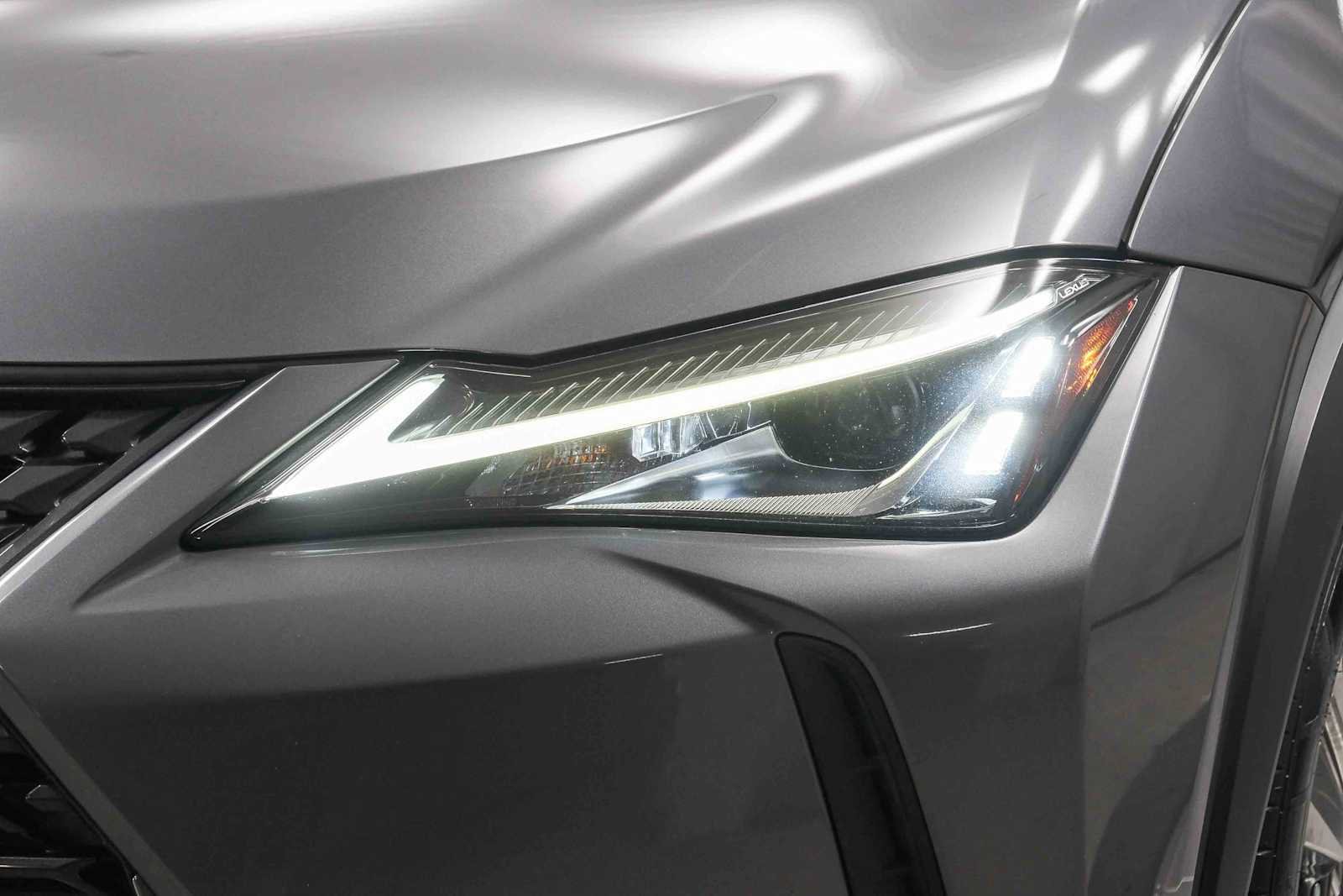 Used 2020 Lexus UX 200 w/ Accessory Package 2 FWD image 12