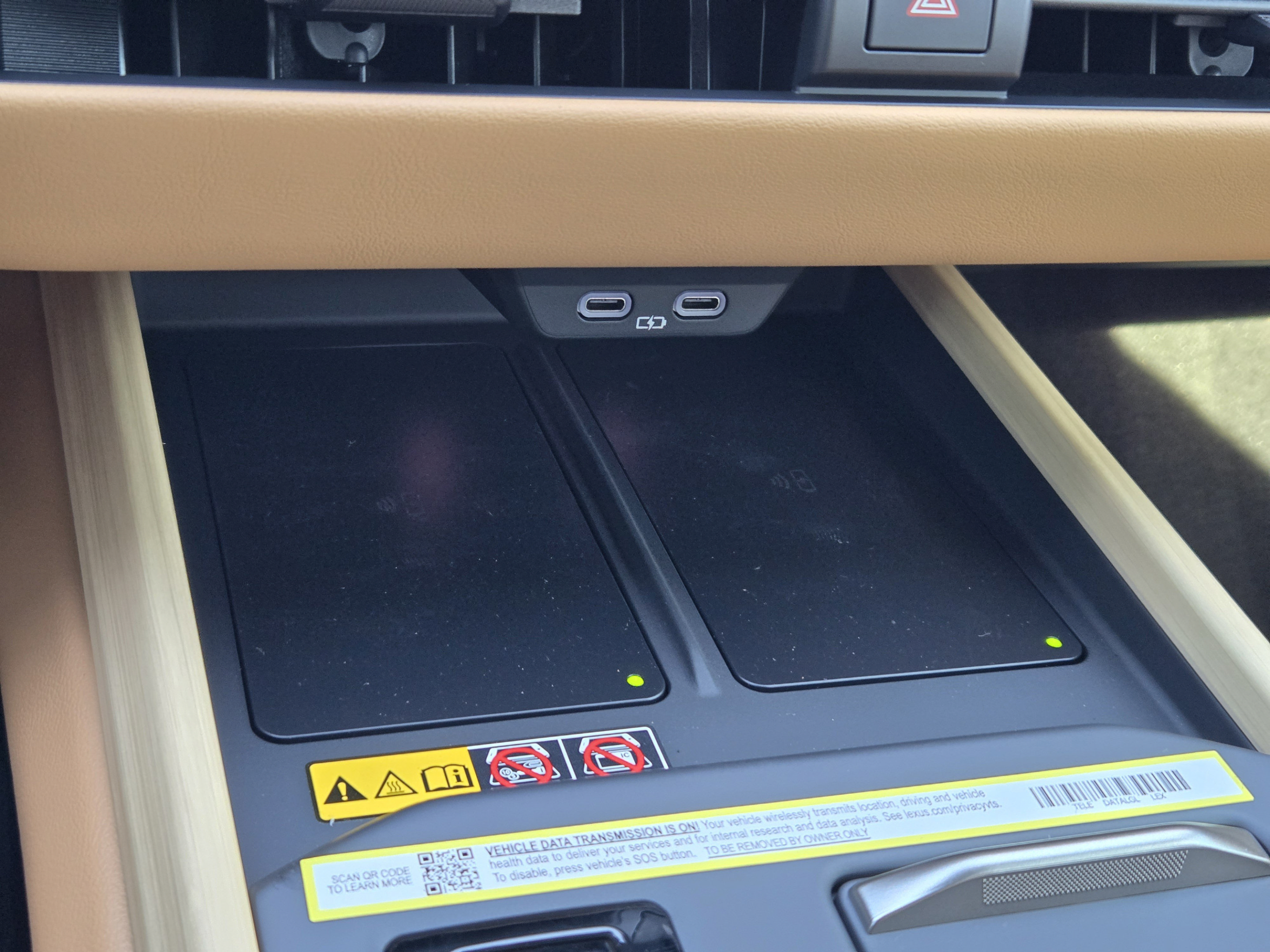 New 2026 Lexus ES 350e w/ Cold Area Package FWD image 10