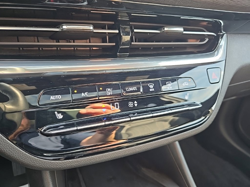 Used 2024 Buick Envista Avenir FWD image 30