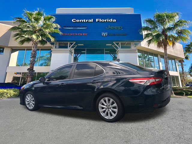 Used 2019 Toyota Camry LE FWD image 7