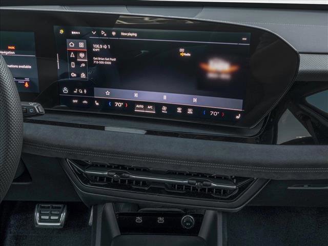 New 2027 Audi SQ6 e-tron Premium Plus AWD/4WD image 7