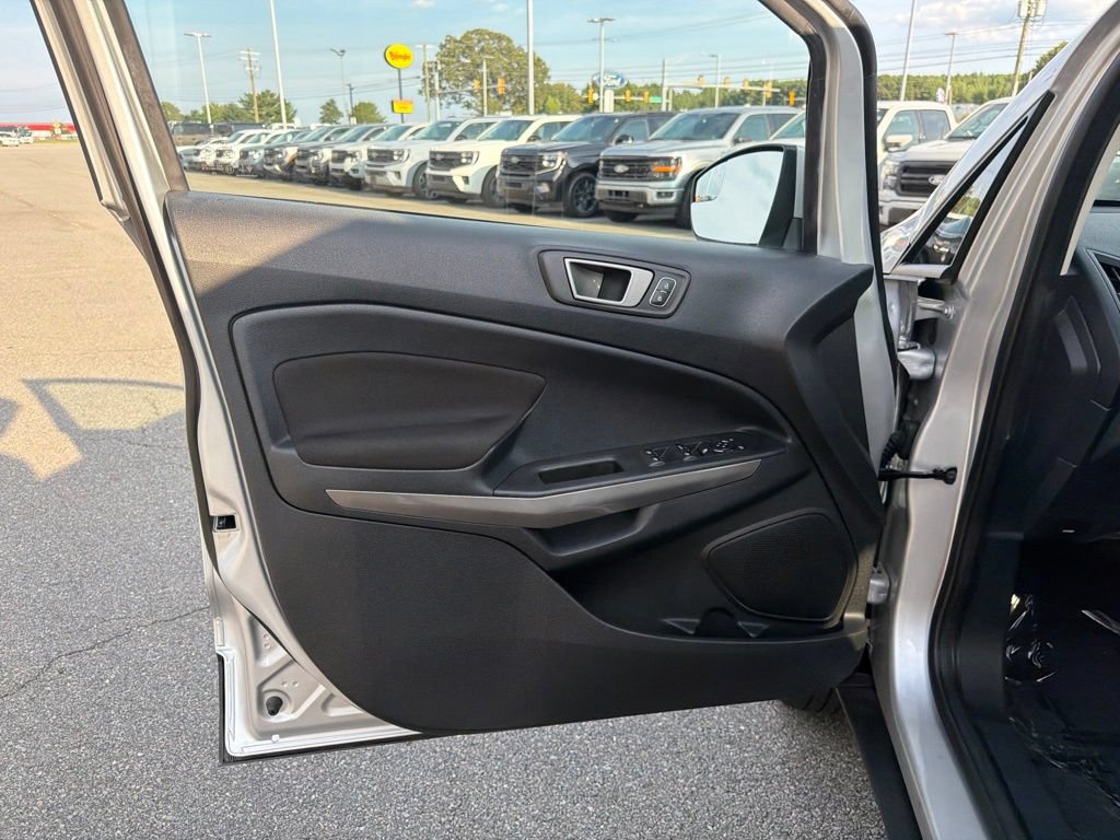 Used 2021 Ford EcoSport SE FWD image 13