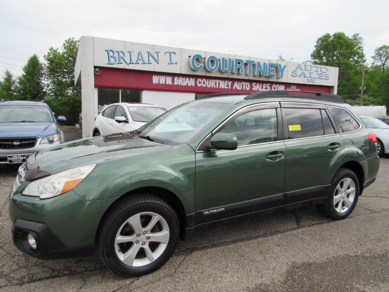 Used 2013 Subaru Outback 2.5i Premium w/ Popular Pkg 1B AWD/4WD image 25