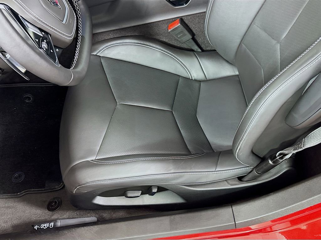 Used 2025 Chevrolet Corvette Stingray Coupe w/ 1LT image 20