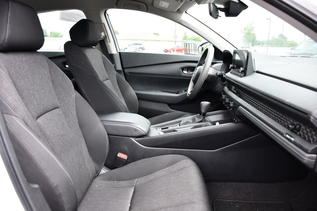 Used 2023 Honda Accord LX image 28
