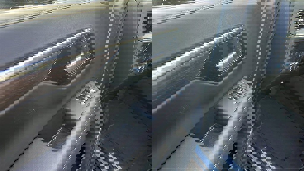 New 2026 Chevrolet Suburban Premier w/ Sun And Tow Package image 12