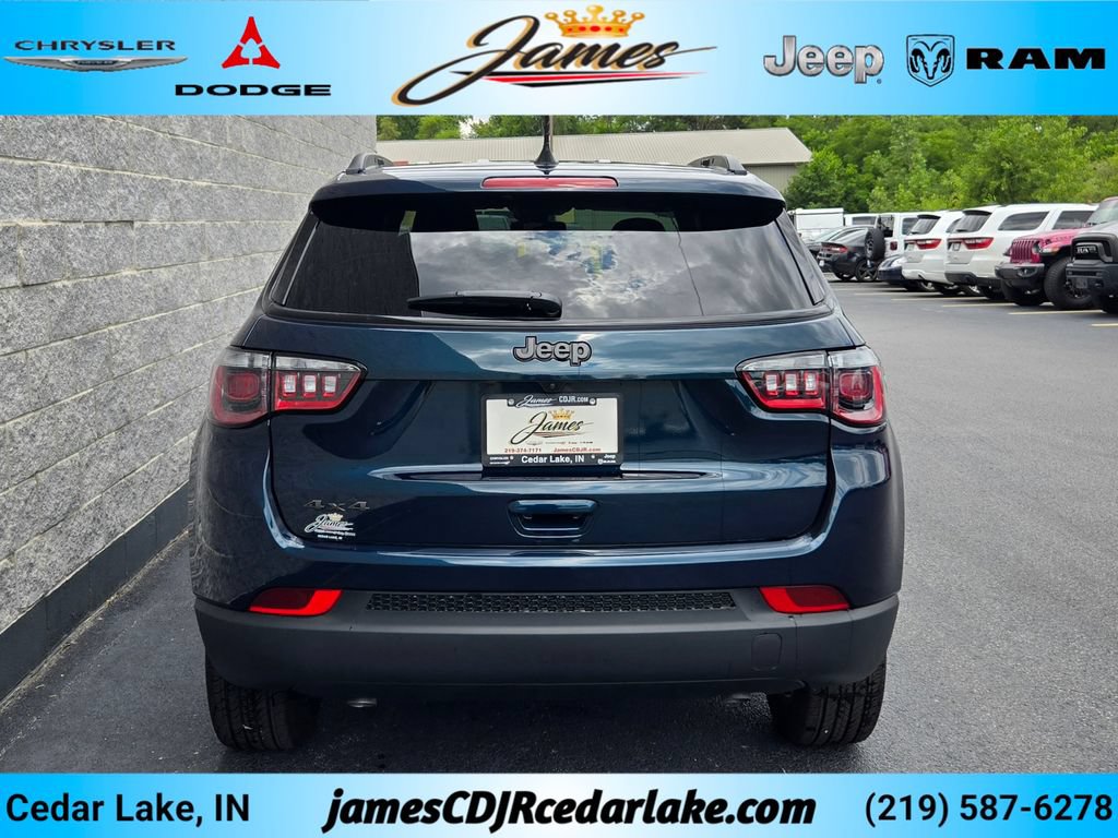 New 2026 Jeep Compass Latitude AWD/4WD image 4