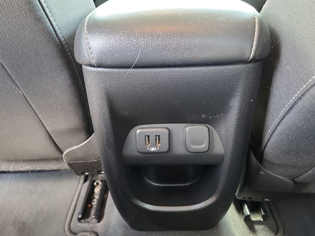 Used 2019 GMC Canyon SLE AWD/4WD image 30